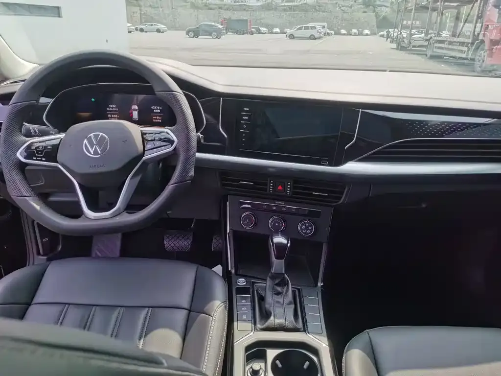 Volkswagen Passat — фото 5