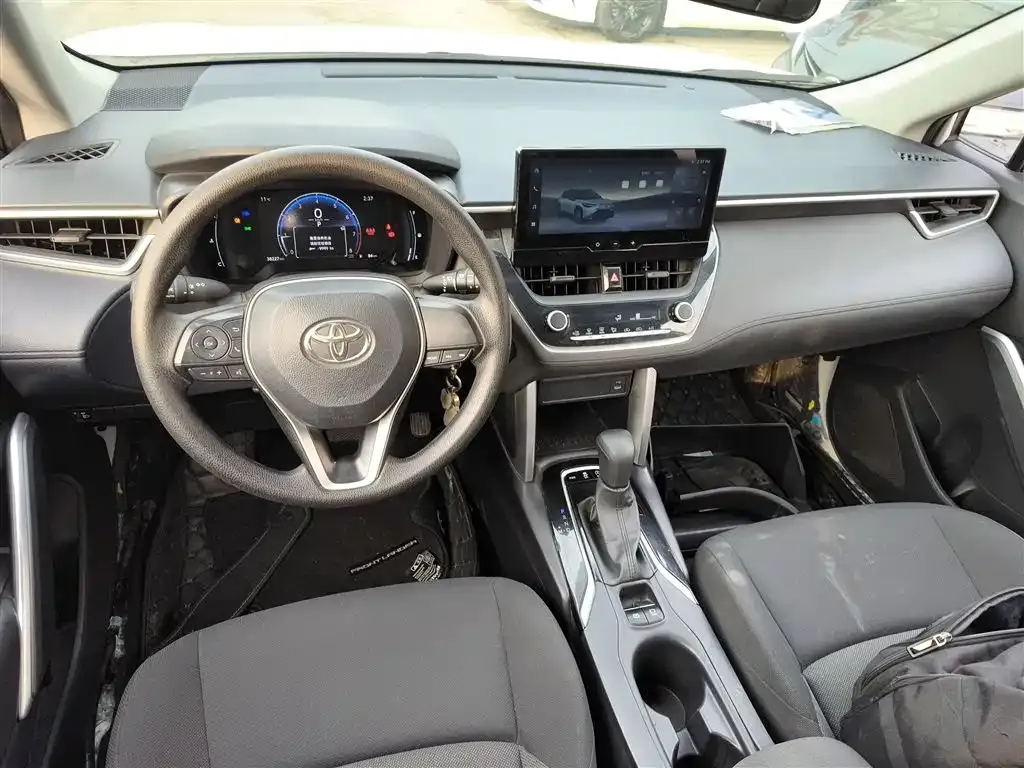 Toyota Frontlander 2024 из CN, фото 10