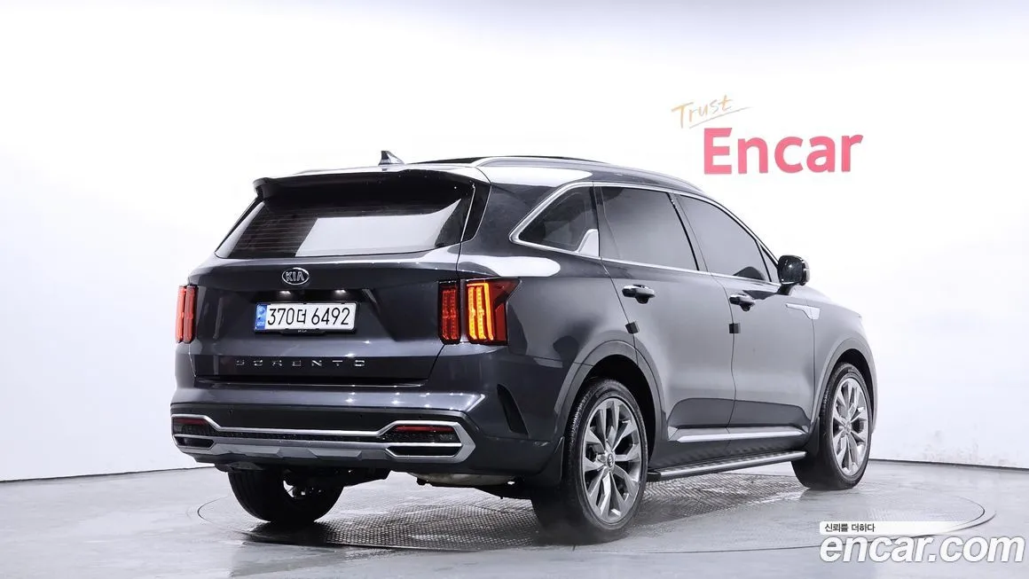 Kia Sorento — фото 2