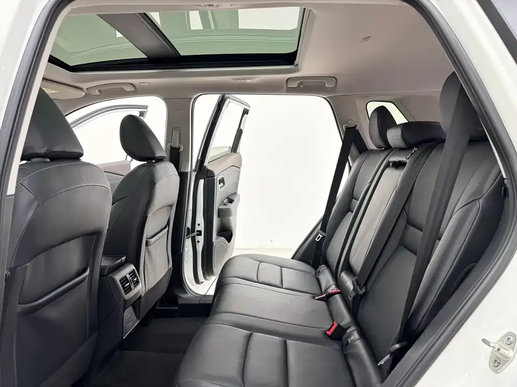 Nissan X-Trail 2021 из CN, фото 10