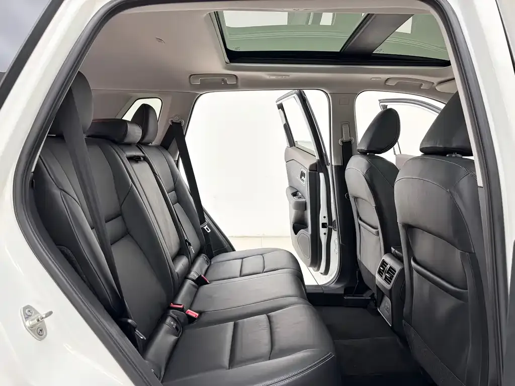 Nissan X-Trail 2021 из CN, фото 9