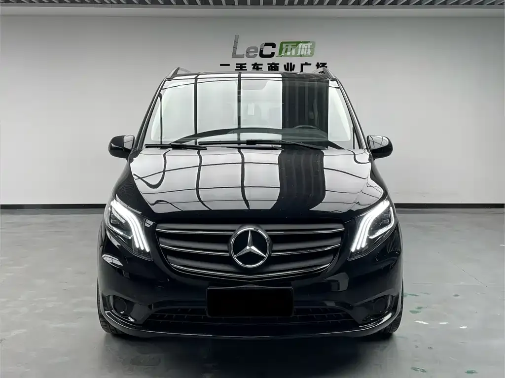 Mercedes-Benz Vito 2024 из CN, фото 2