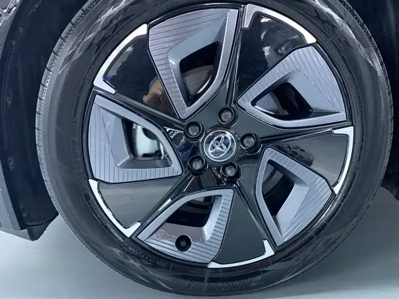 Toyota bZ3 2023 из CN, фото 8