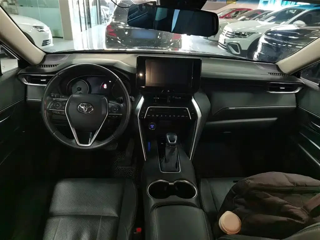 Toyota Harrier 2022 из CN, фото 10
