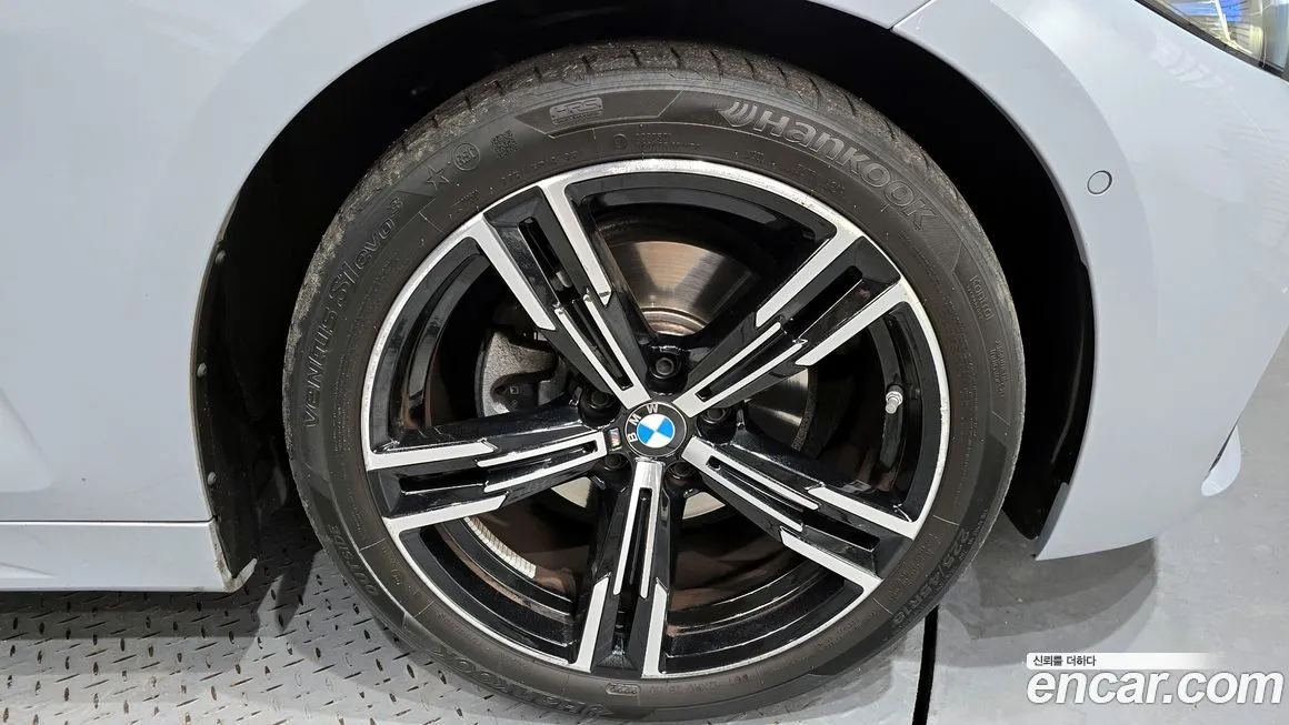 BMW 4-Series 2023 из KR, фото 5