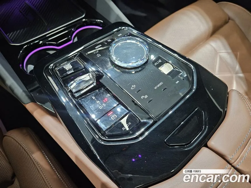BMW 5-Series 2024 из KR, фото 9