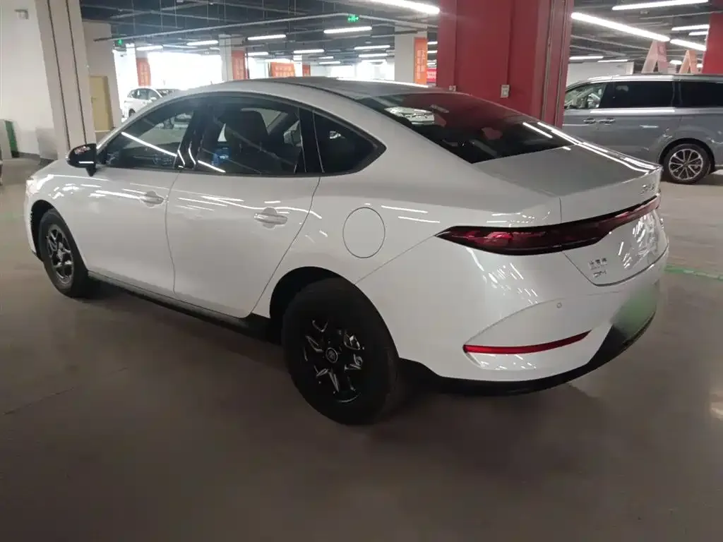 BYD Qin PLUS 2025 из CN, фото 5