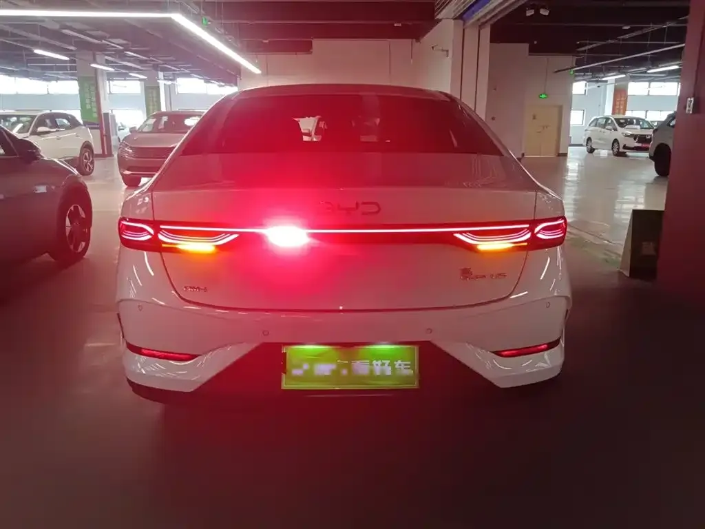 BYD Qin PLUS 2025 из CN, фото 6