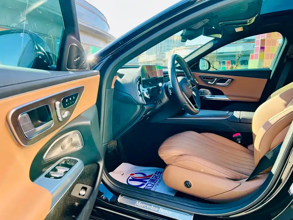 Mercedes-Benz E-Class 2024 из CN, фото 10