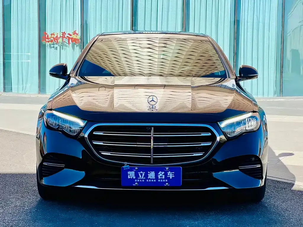 Mercedes-Benz E-Class 2024 из CN, фото 2