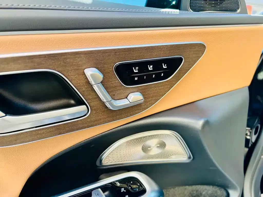Mercedes-Benz E-Class 2024 из CN, фото 6
