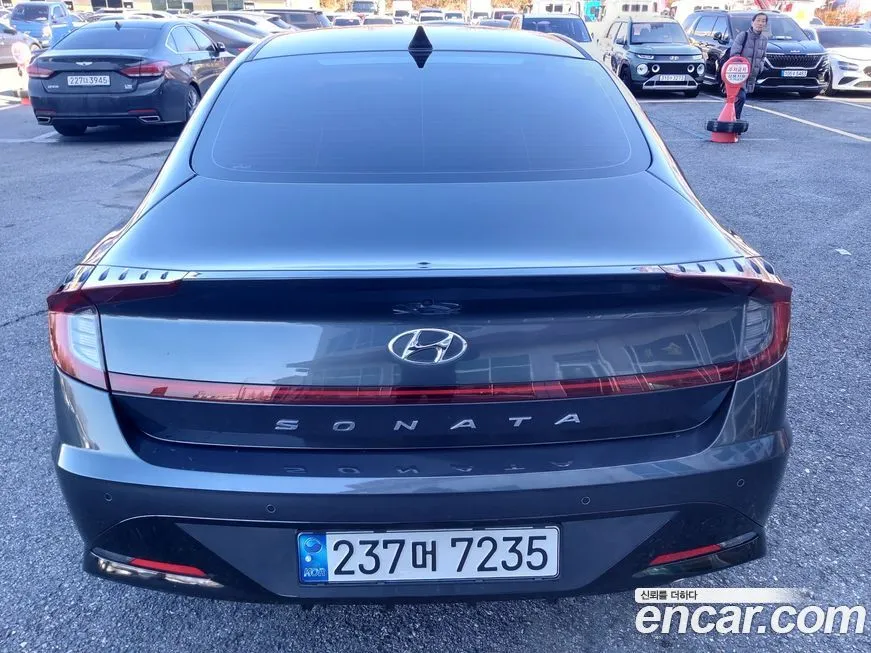 Hyundai Sonata — фото 6