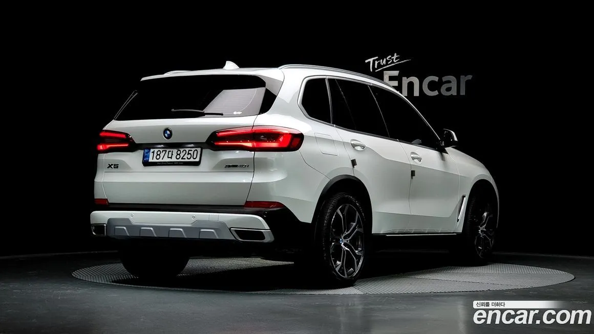BMW X5 — фото 2