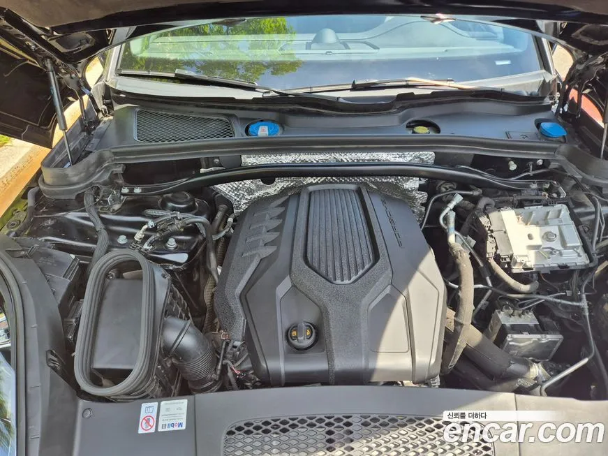 Porsche Macan 2024 из KR, фото 6