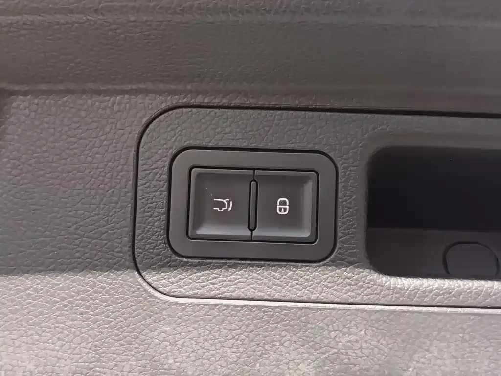 BYD Pro New Energy — фото 10