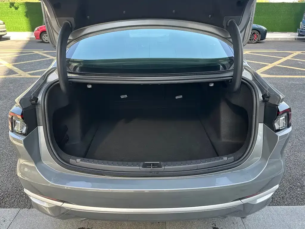 Ford Mondeo 2024 из CN, фото 9