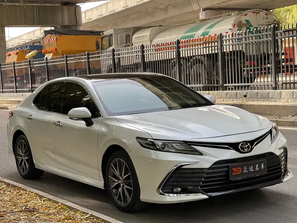 Toyota Camry 2022 из CN, фото 3