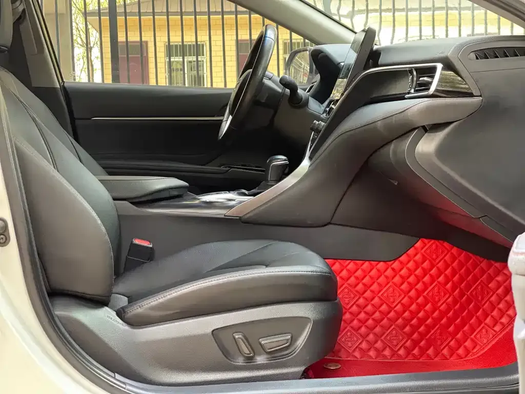 Toyota Camry 2022 из CN, фото 6