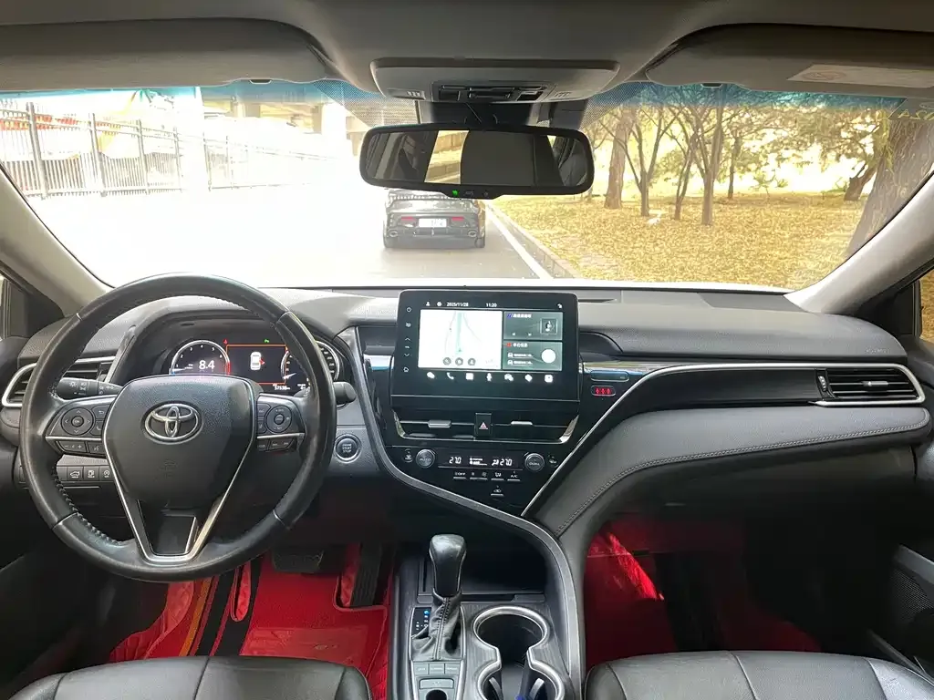 Toyota Camry 2022 из CN, фото 9