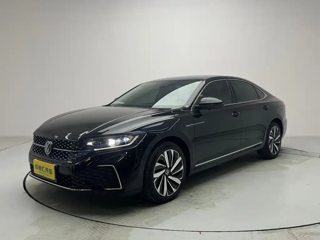 Volkswagen Passat 2022 из CN, фото 1