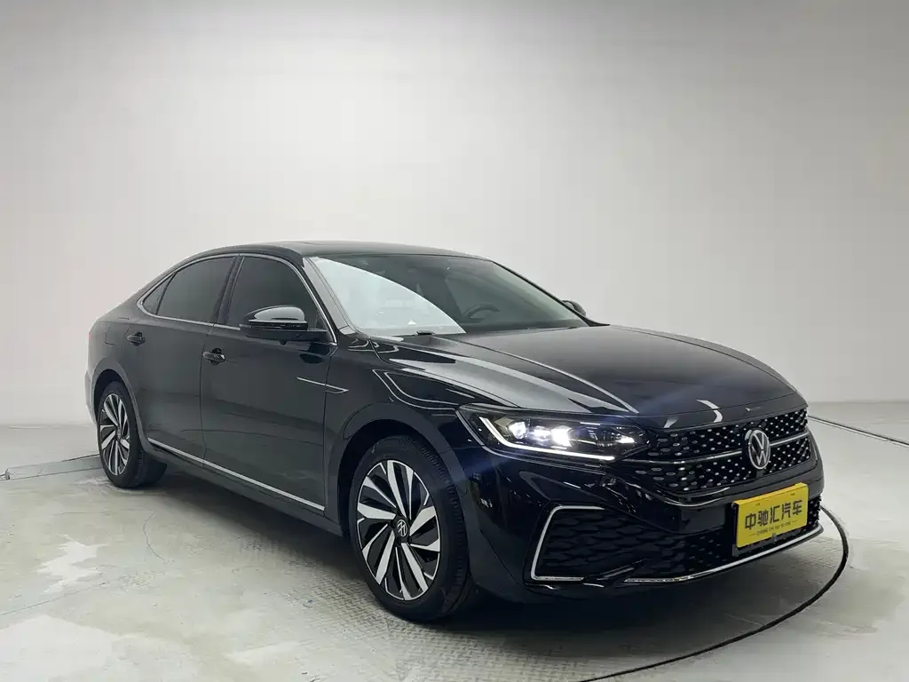 Volkswagen Passat 2022 из CN, фото 3