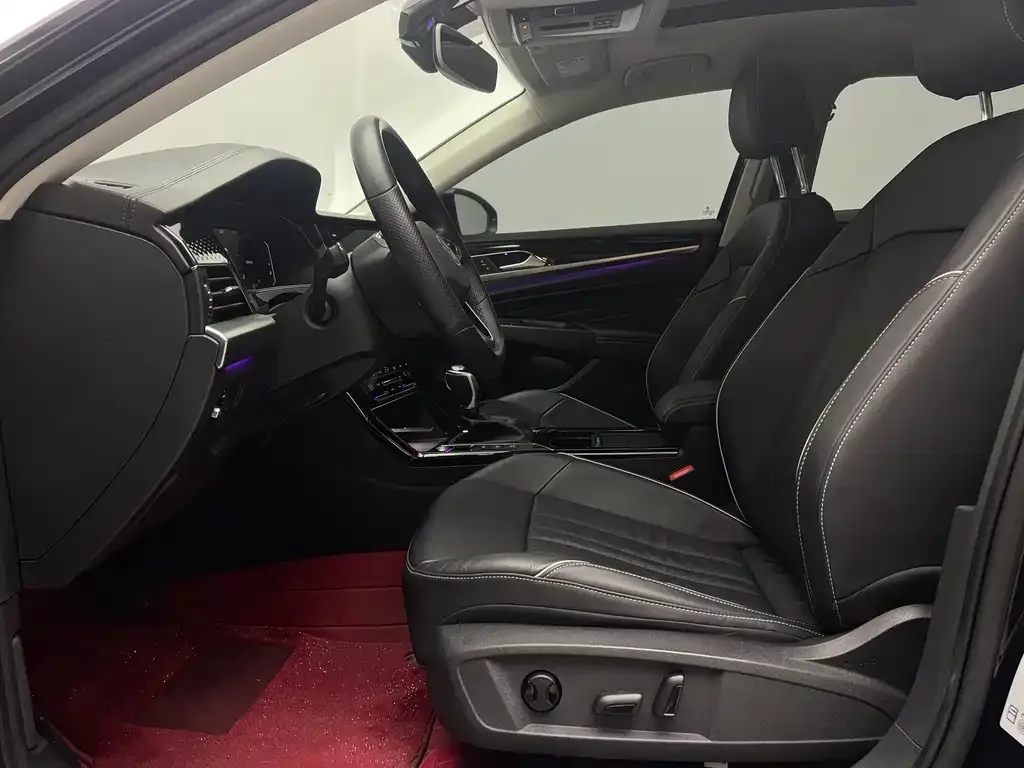Volkswagen Passat 2022 из CN, фото 9