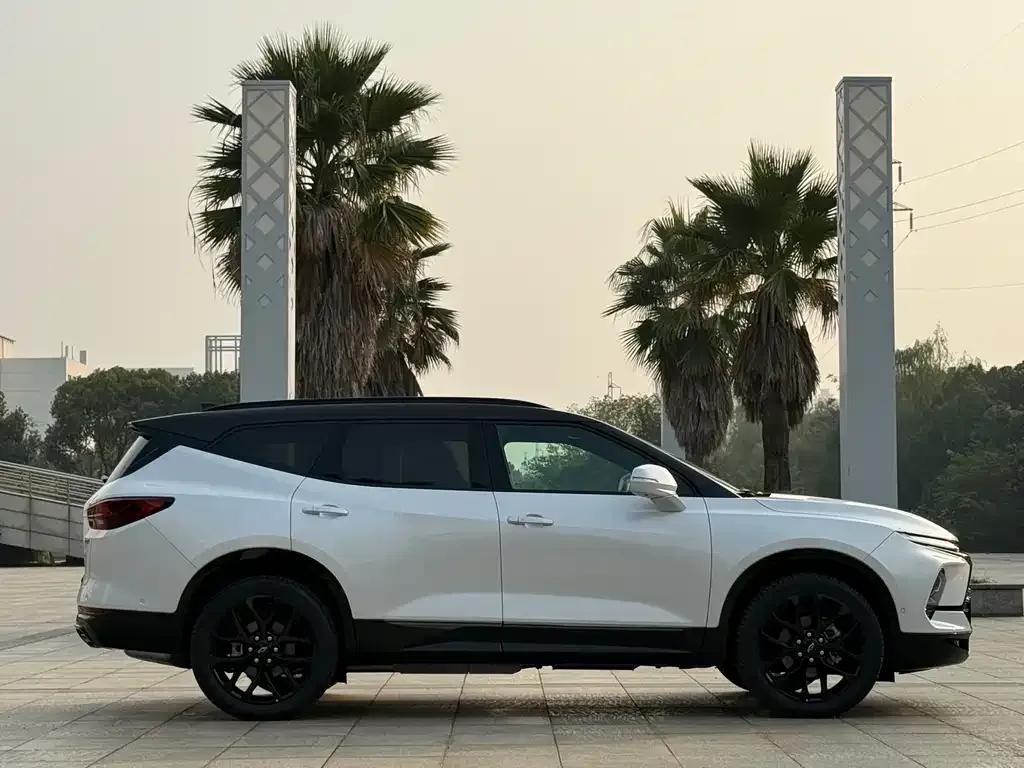 Chevrolet Blazer 2025 из CN, фото 3