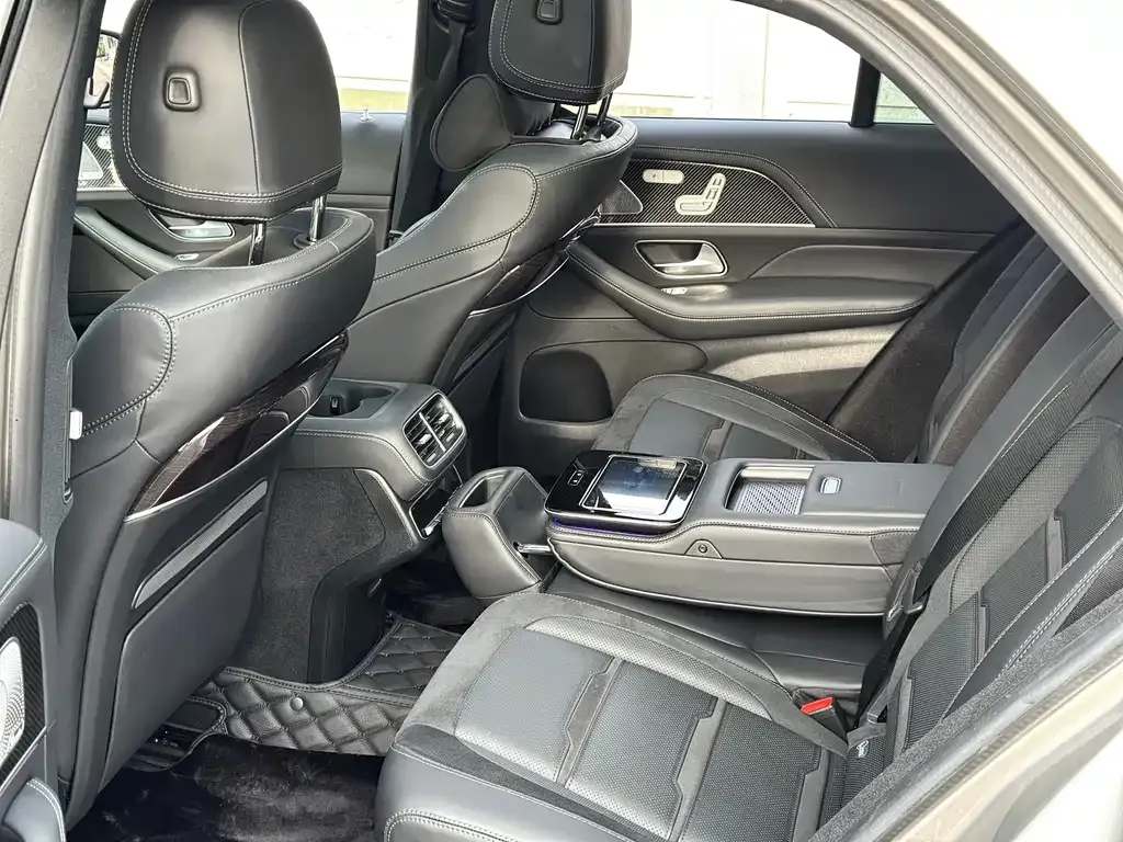 Mercedes-Benz GLE AMG — фото 6