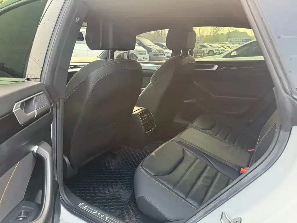 Volkswagen CC 2021 из CN, фото 4
