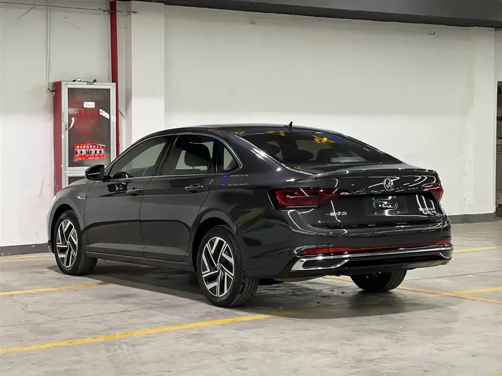 Volkswagen Sagitar 2022 из CN, фото 4