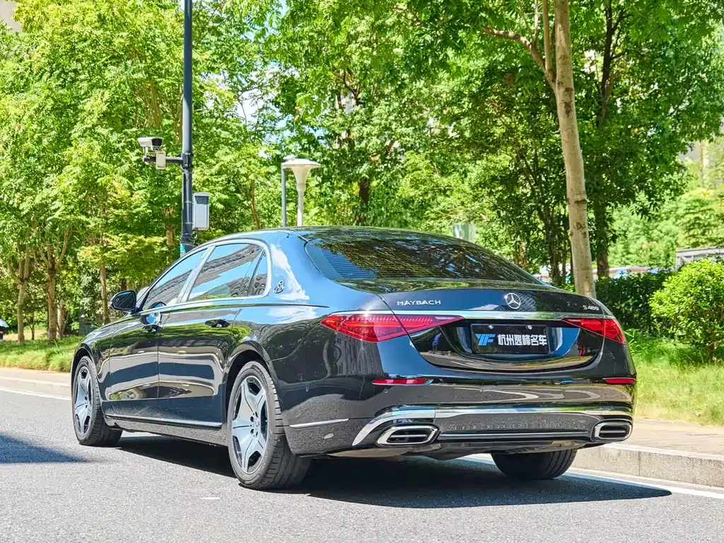 Mercedes-Benz S-Class — фото 7