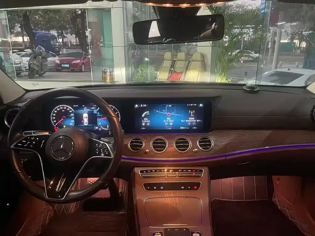 Mercedes-Benz E-Class 2023 из CN, фото 2