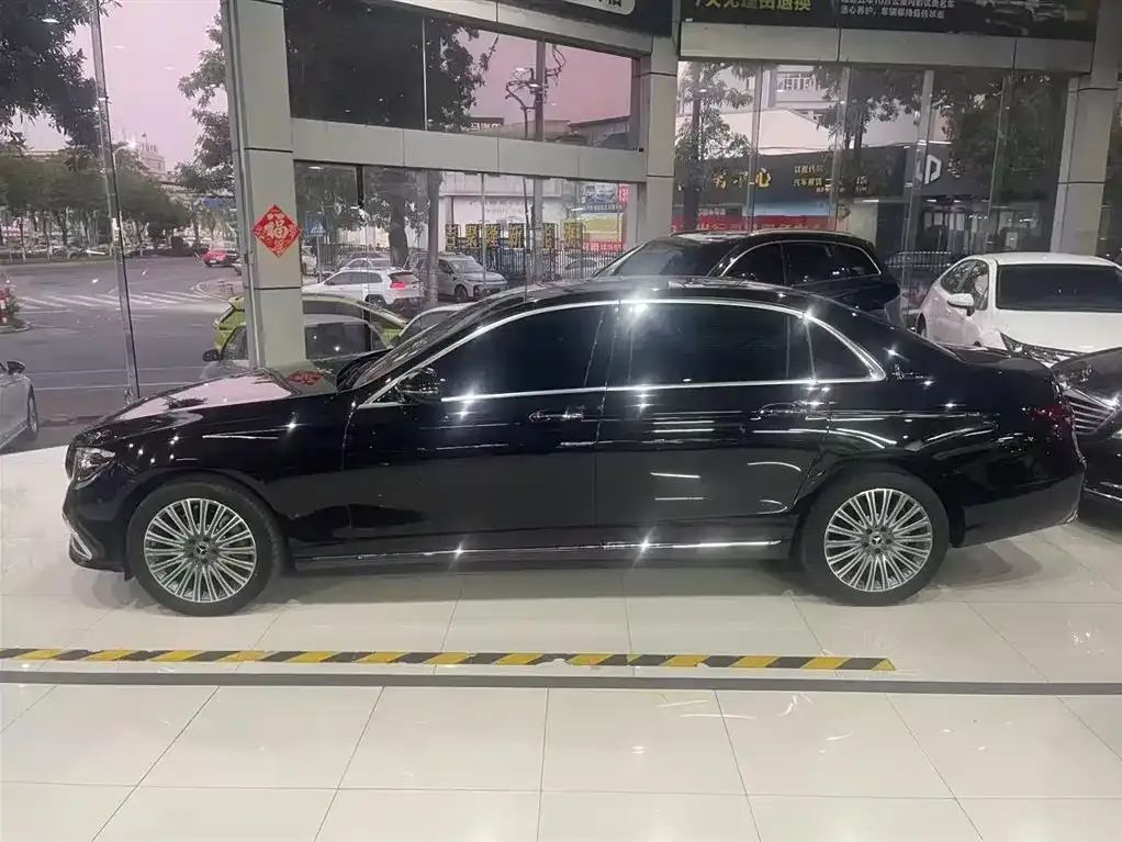 Mercedes-Benz E-Class 2023 из CN, фото 6