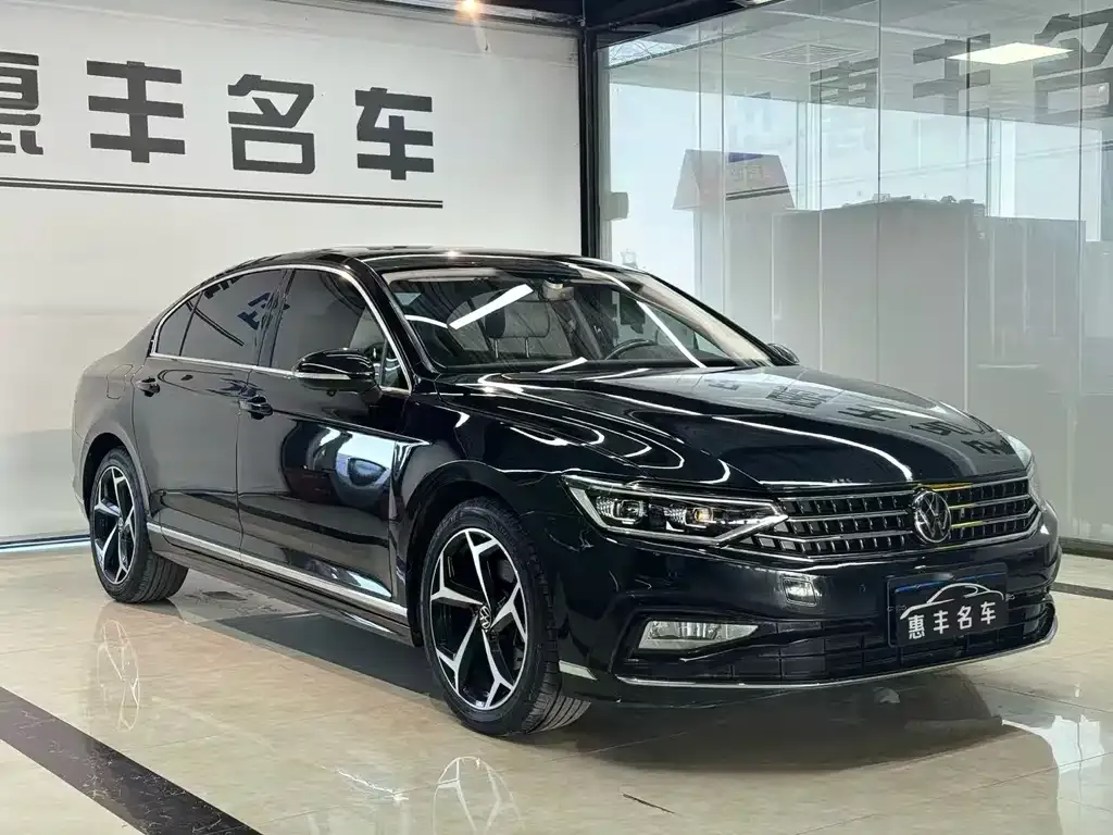 Volkswagen Magotan 2023 из CN, фото 1