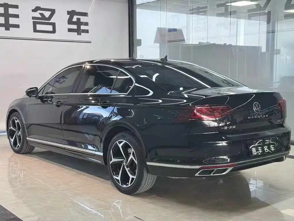 Volkswagen Magotan 2023 из CN, фото 7