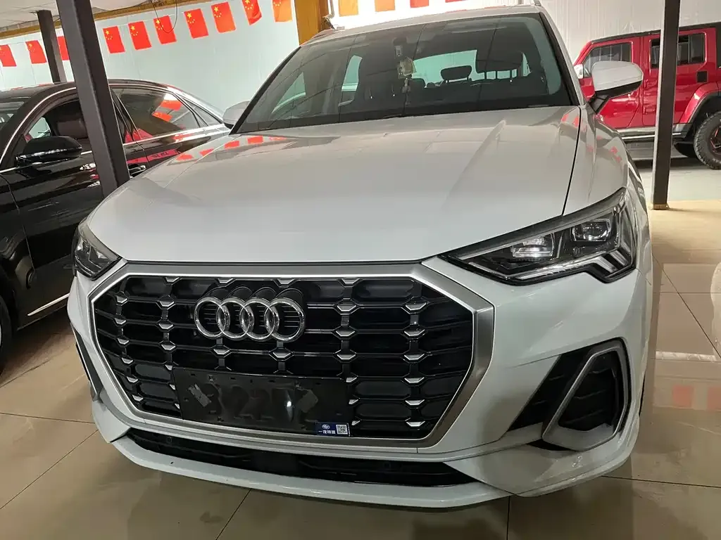 Audi Q3 2022 из CN, фото 2