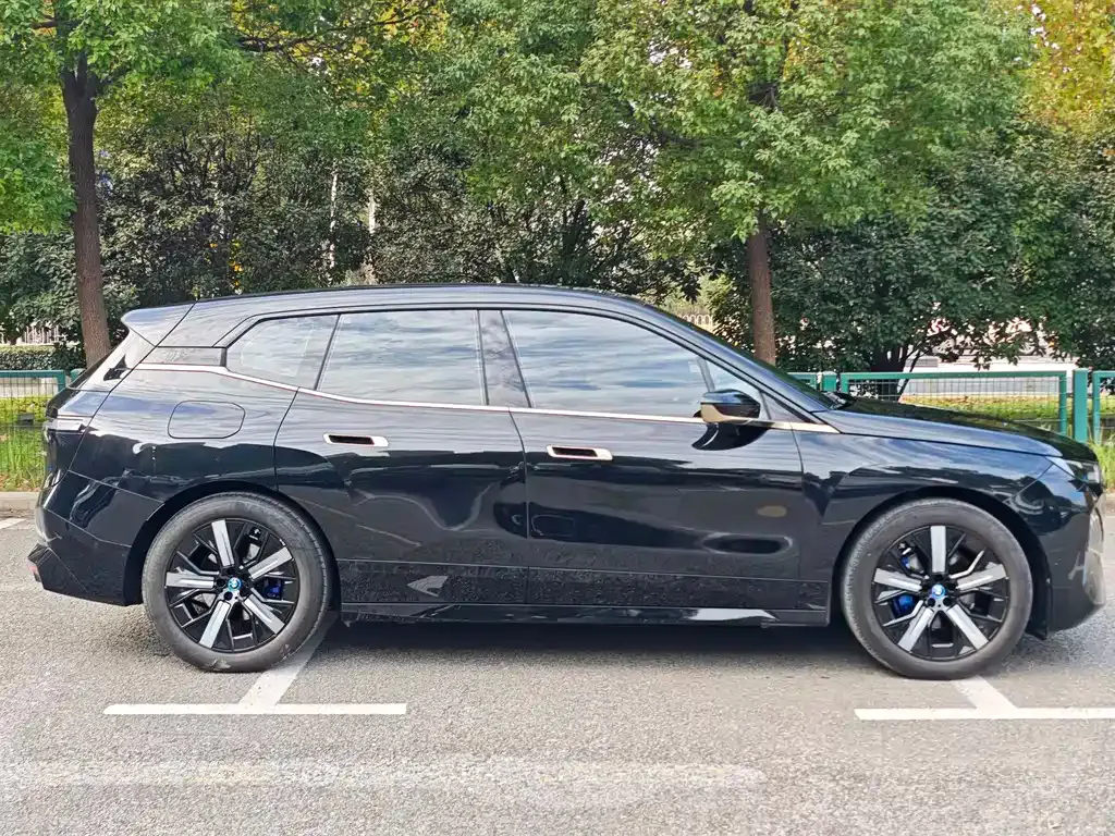 BMW iX 2022 из CN, фото 4