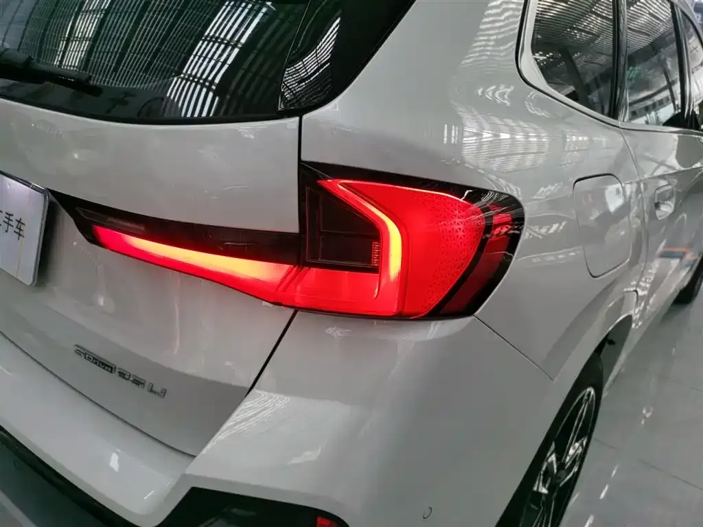 BMW X1 2023 из CN, фото 8