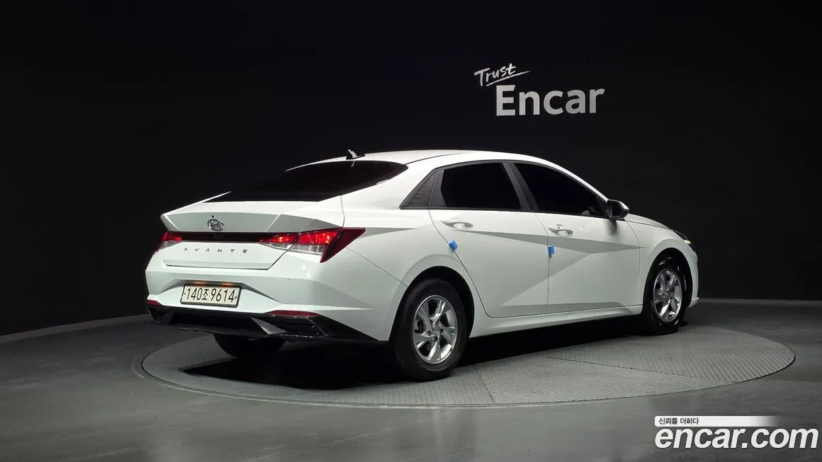 Hyundai AVANTE 2021 из KR, фото 2
