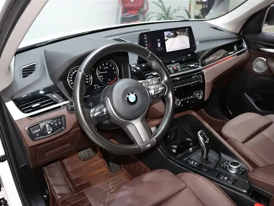 BMW X1 2021 из CN, фото 10