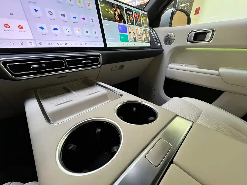 Li Auto L9 2024 из CN, фото 8