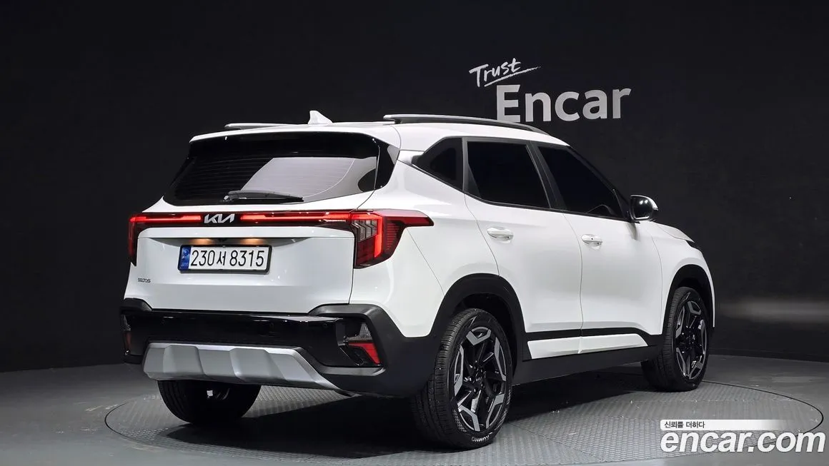 Kia Seltos 2024 из KR, фото 2