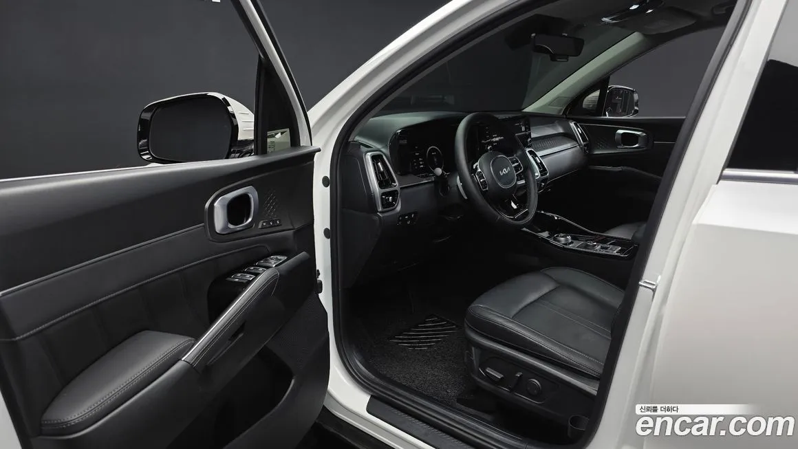 Kia Sorento — фото 10
