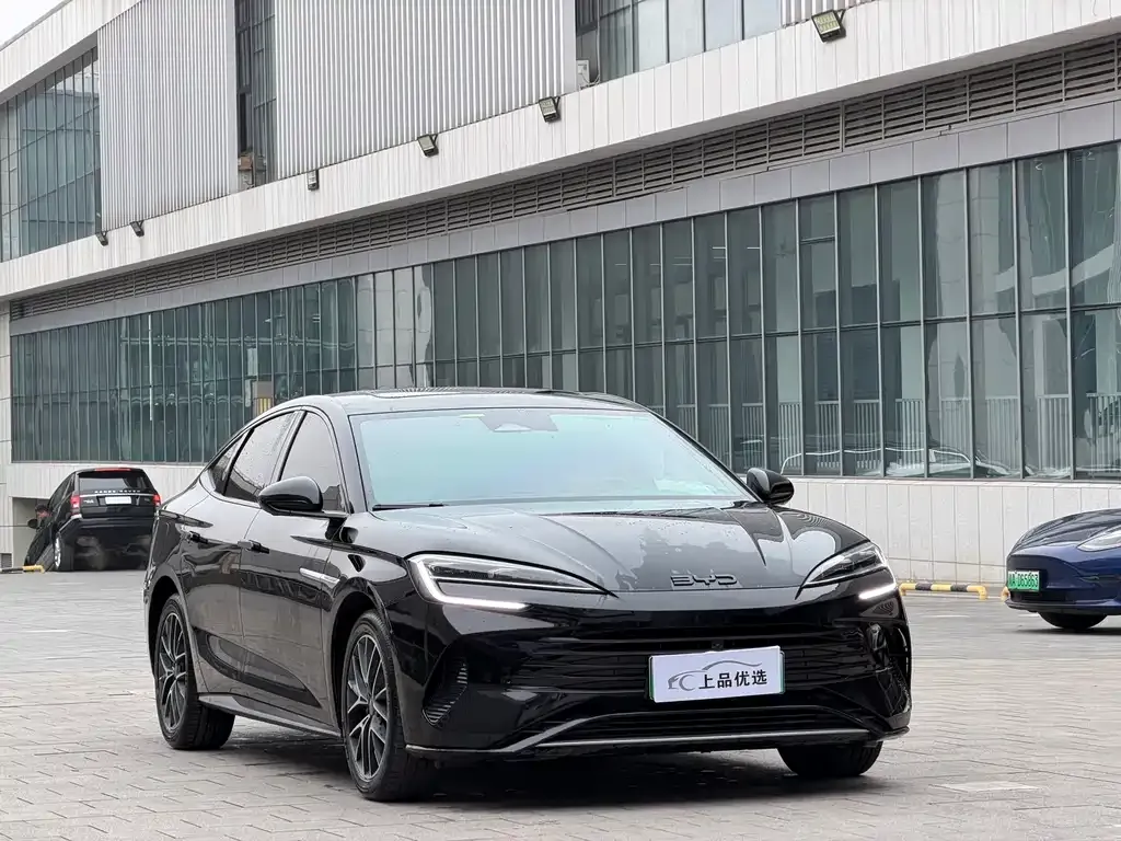 BYD Seal 07 DM-i — фото 3