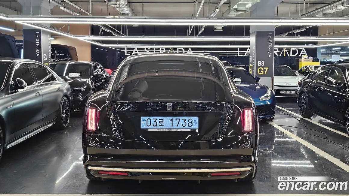 Rolls-Royce Spectre 2024 из KR, фото 6