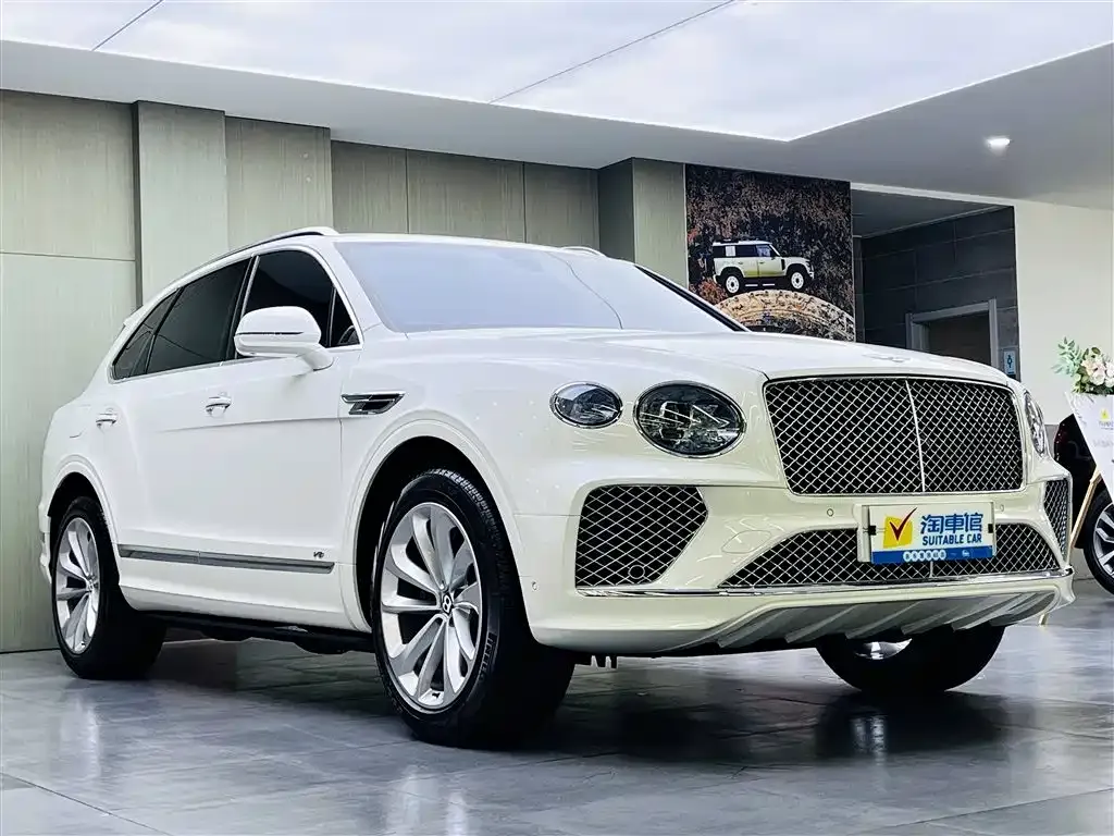 Bentley Bentayga 2021 из CN, фото 3