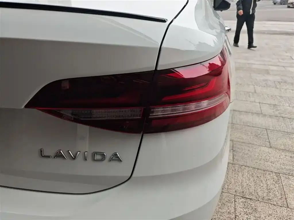 Volkswagen Lavida 2024 из CN, фото 8