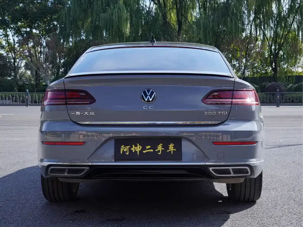 Volkswagen CC 2023 из CN, фото 7