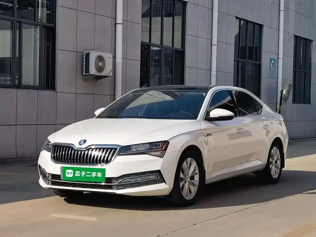 Skoda Superb 2021 из CN, фото 2
