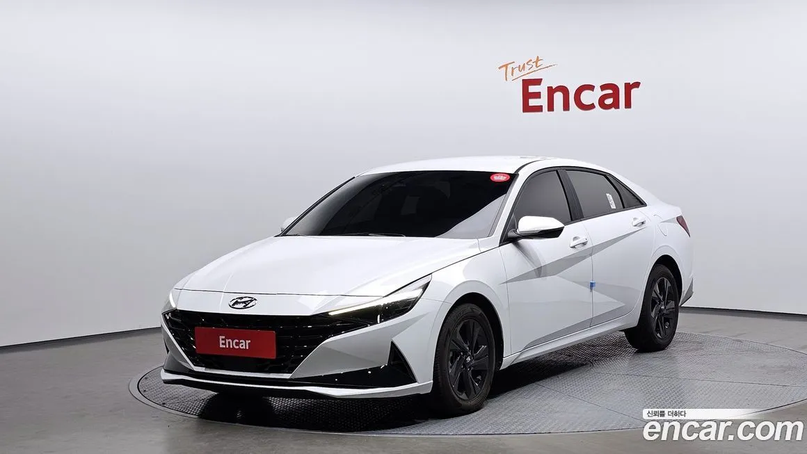Hyundai AVANTE 2023 из KR, фото 1